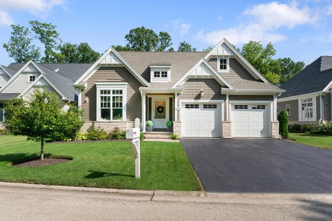 Photo of 1925 Amberley Court, Lake Forest, IL 60045 (MLS # 12711866)