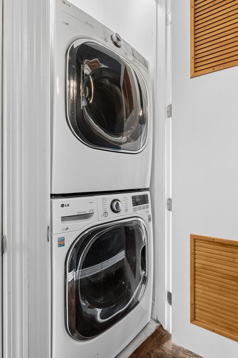 Tiny photo for 2039 W Belmont Avenue #3, Chicago, IL 60618 (MLS # 12617032)