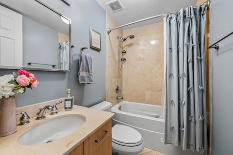 Tiny photo for 2039 W Belmont Avenue #3, Chicago, IL 60618 (MLS # 12617032)