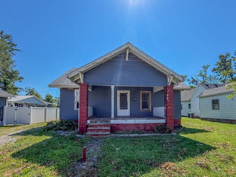 Photo of 931 1st Street, Charleston, IL 61920 (MLS # 12635565)