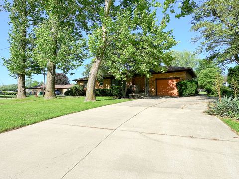 Tiny photo for 1907 Eastwood Avenue, Streator, IL 61364 (MLS # 12397443)