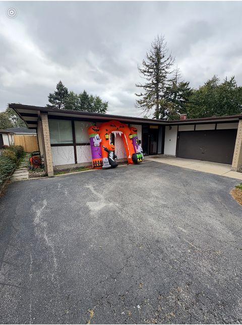 Tiny photo for 255 E 170th Street, South Holland, IL 60473 (MLS # 12507325)