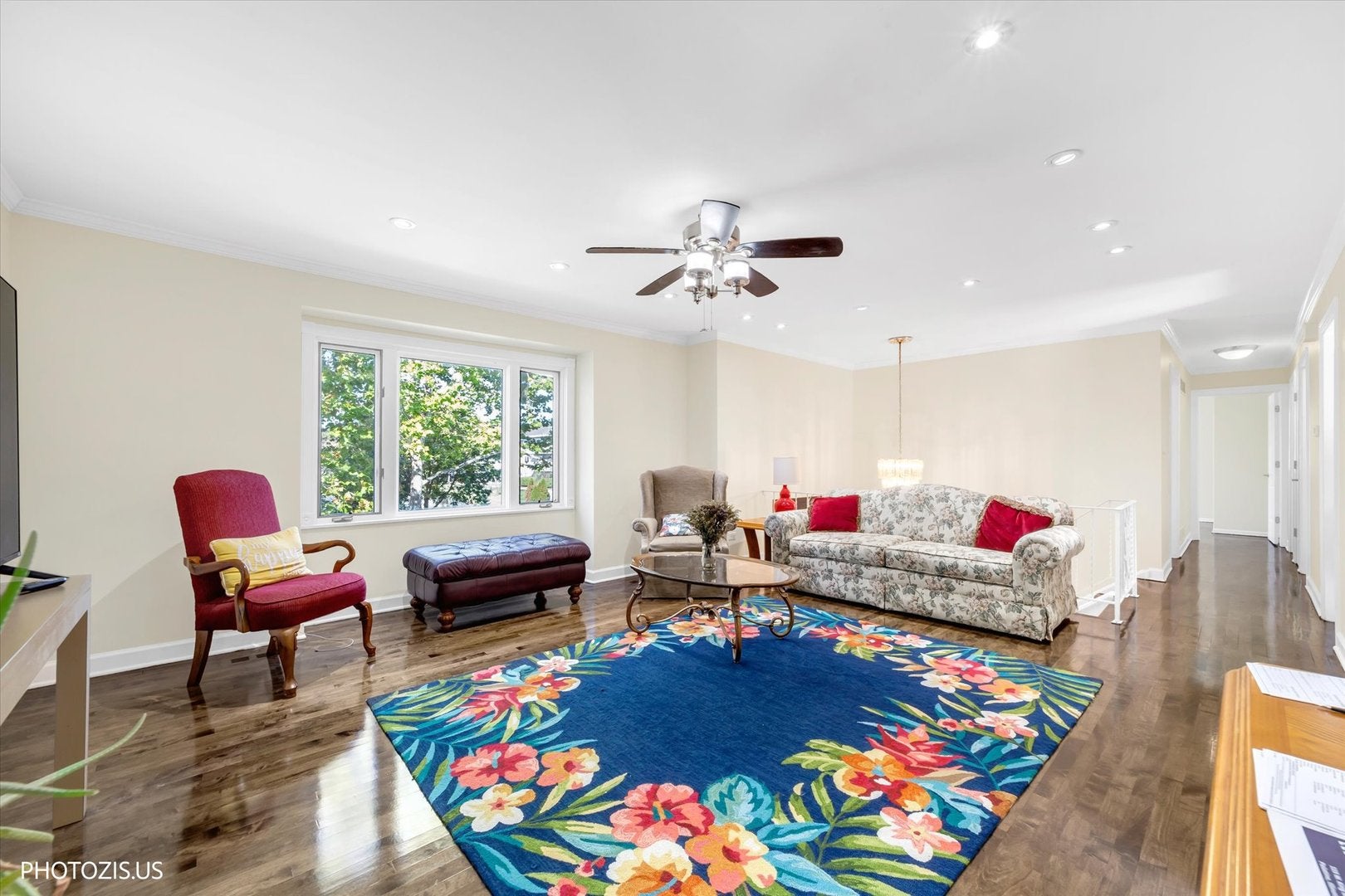 115 W King George Court
