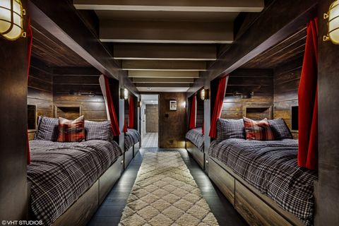 Tiny photo for 1319 Forest Avenue, Evanston, IL 60201 (MLS # 12453752)