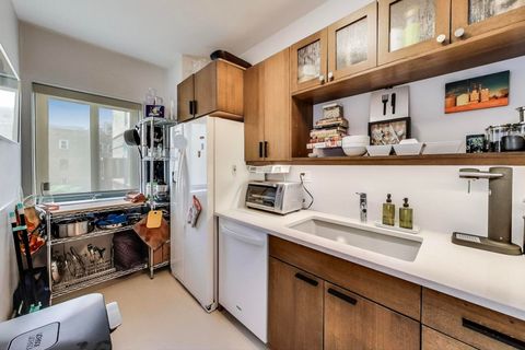 Tiny photo for 5040 N Marine Drive #3B, Chicago, IL 60640 (MLS # 12524887)