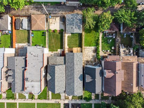 Tiny photo for 4931 W Ohio Street, Chicago, IL 60644 (MLS # 12689179)