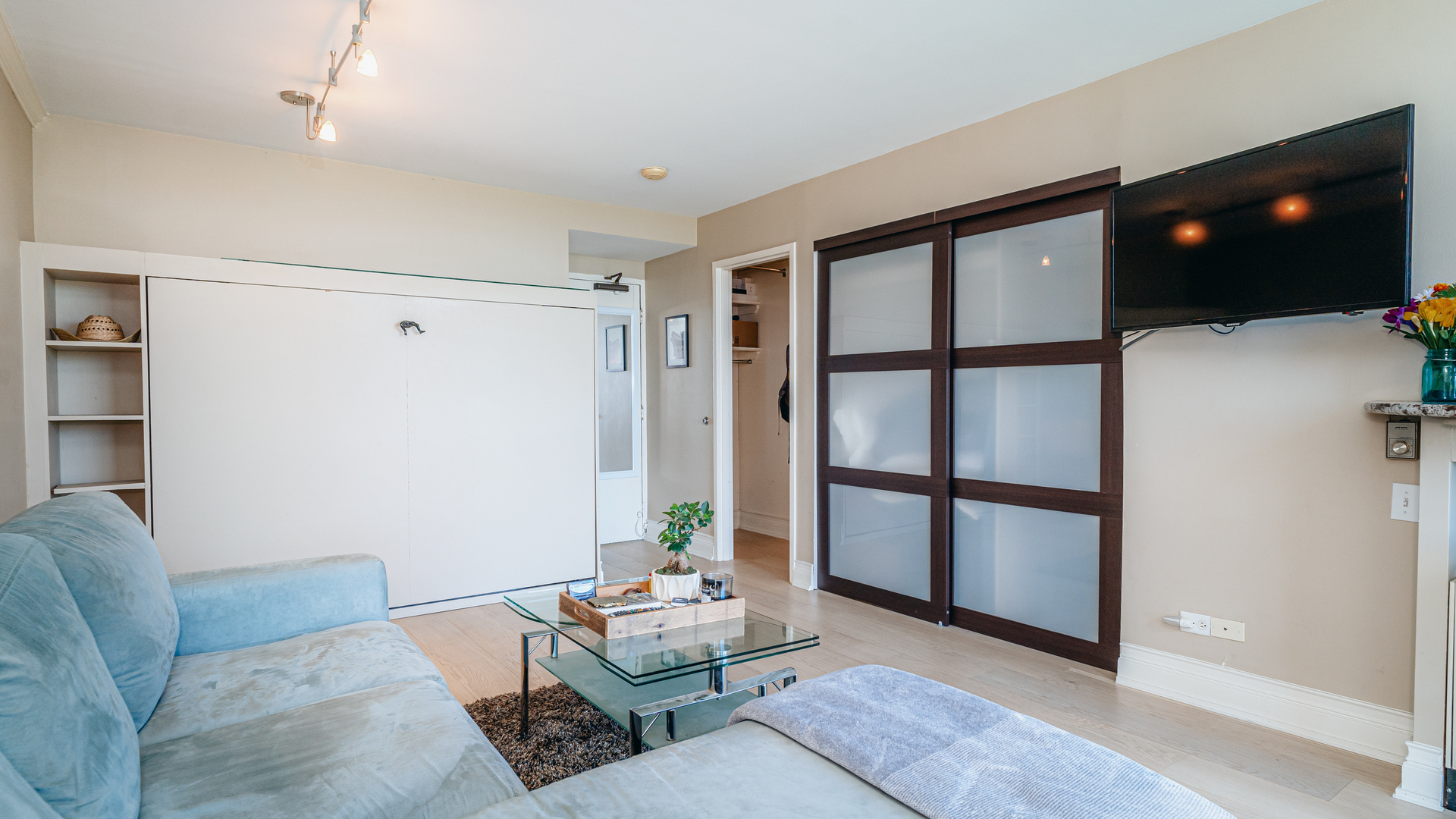 1555 N Dearborn Parkway 7C