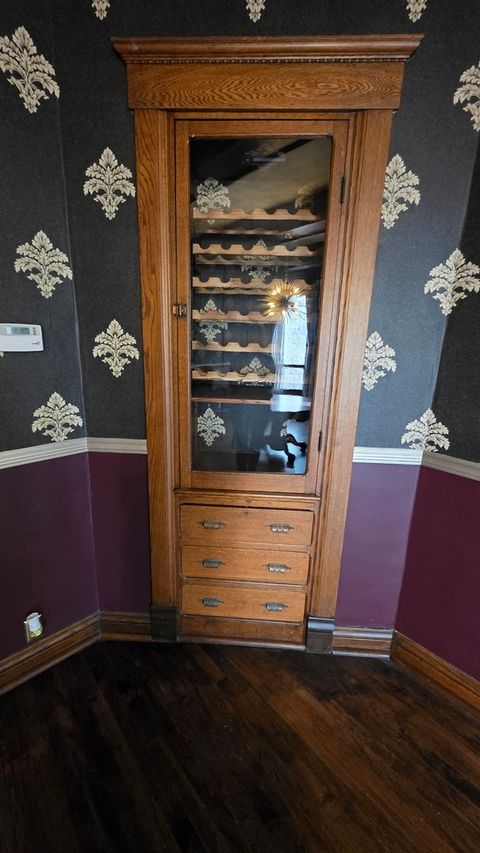 Tiny photo for 801 7th Street, Lasalle, IL 61301 (MLS # 12502538)