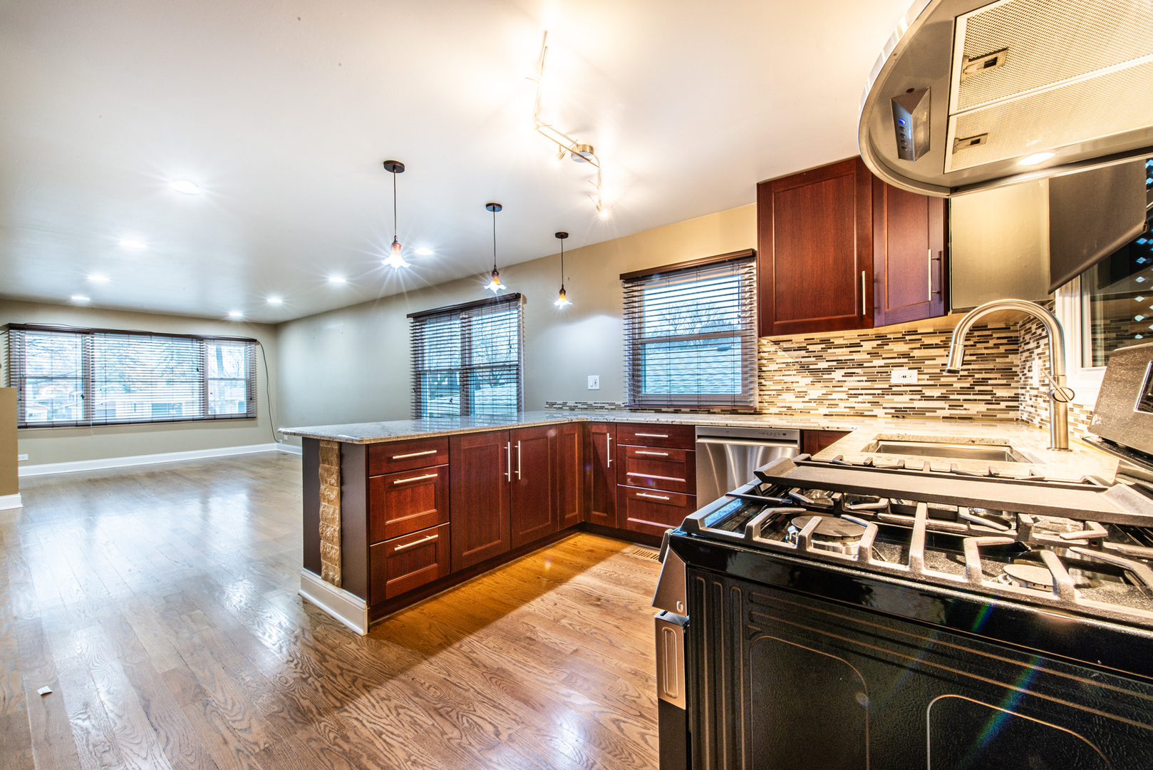 1338 S Dunton Avenue