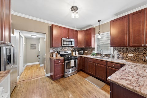 Tiny photo for 4129 Elm Avenue, Brookfield, IL 60513 (MLS # 12796731)