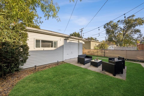 Tiny photo for 4129 Elm Avenue, Brookfield, IL 60513 (MLS # 12796731)