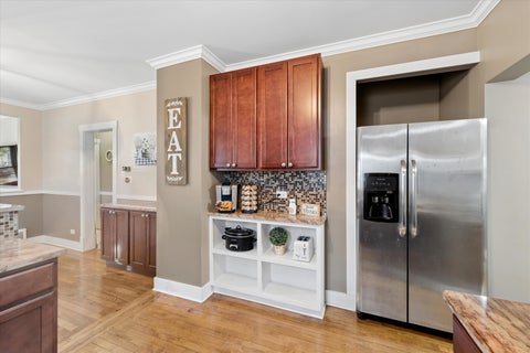 Tiny photo for 4129 Elm Avenue, Brookfield, IL 60513 (MLS # 12796731)