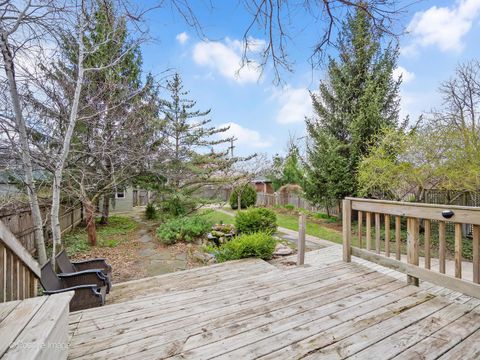 Tiny photo for 1043 N Grove Avenue, Oak Park, IL 60302 (MLS # 12611991)