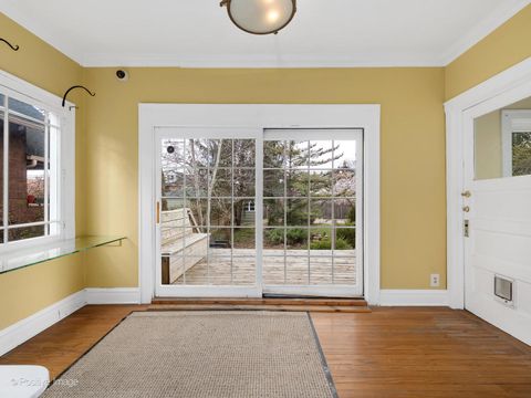 Tiny photo for 1043 N Grove Avenue, Oak Park, IL 60302 (MLS # 12611991)