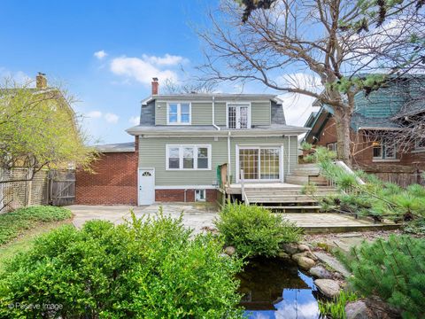 Tiny photo for 1043 N Grove Avenue, Oak Park, IL 60302 (MLS # 12611991)