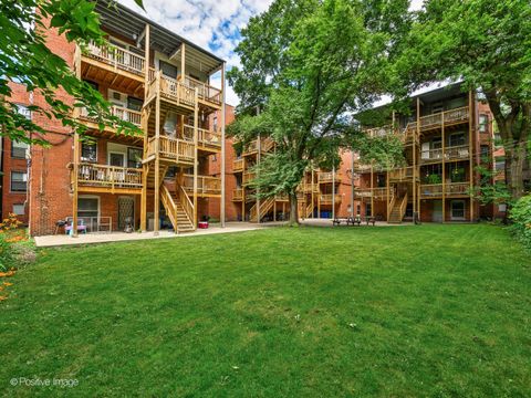 Tiny photo for 1365 E 52nd Street #1E, Chicago, IL 60615 (MLS # 12581515)