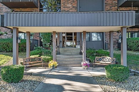 Photo of 1504 Woodbridge Road #3B, Joliet, IL 60436 (MLS # 12460363)