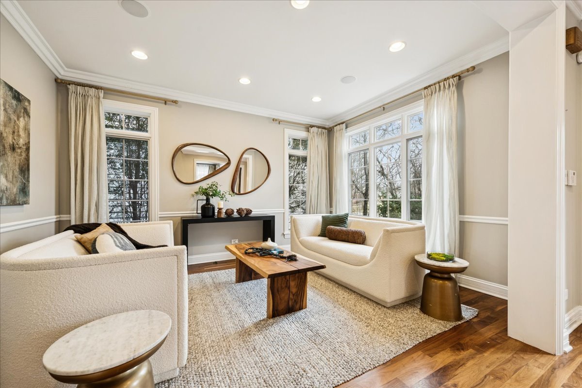 343 Washington Avenue