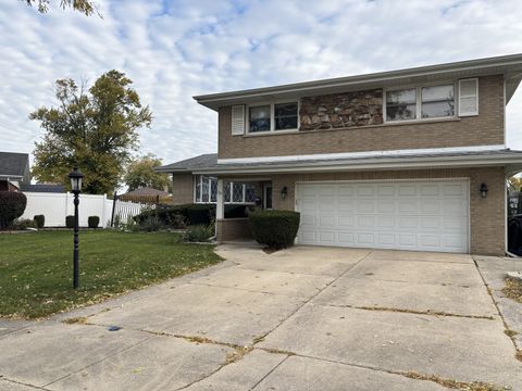 Photo of 838 E 163rd Place, South Holland, IL 60473 (MLS # 12540907)