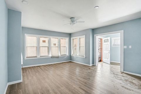 Tiny photo for 7449 S Bennett Avenue, Chicago, IL 60649 (MLS # 12528353)
