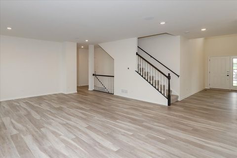 Tiny photo for 23253 W Tenny Street, Plainfield, IL 60585 (MLS # 12561349)