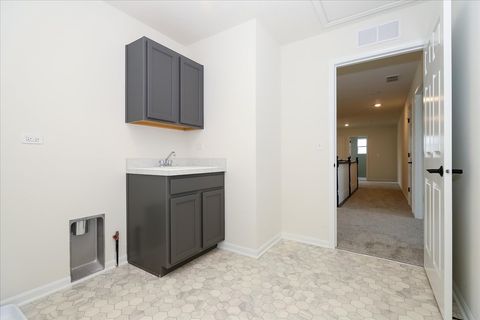 Tiny photo for 23253 W Tenny Street, Plainfield, IL 60585 (MLS # 12561349)