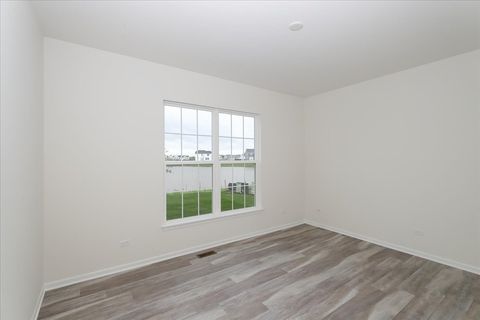 Tiny photo for 23253 W Tenny Street, Plainfield, IL 60585 (MLS # 12561349)