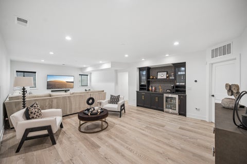 Tiny photo for 1885 Amberley Court, Lake Forest, IL 60045 (MLS # 12786583)