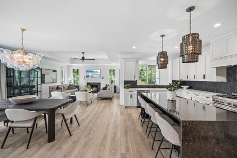 Tiny photo for 1885 Amberley Court, Lake Forest, IL 60045 (MLS # 12786583)