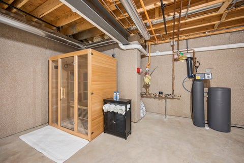 Tiny photo for 1885 Amberley Court, Lake Forest, IL 60045 (MLS # 12786583)