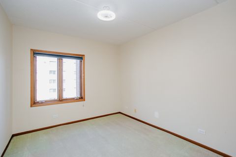 Tiny photo for 1685 MILL Street #409, Des Plaines, IL 60016 (MLS # 12576351)