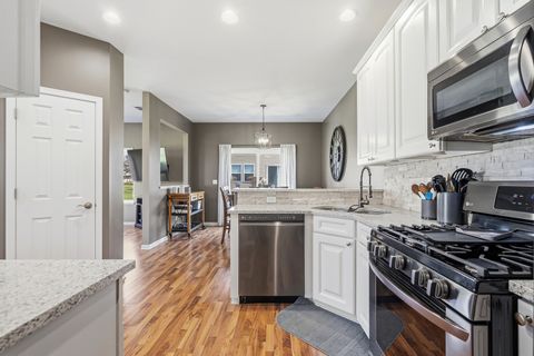 Tiny photo for 17634 S ALTA Drive, Lockport, IL 60441 (MLS # 12604697)