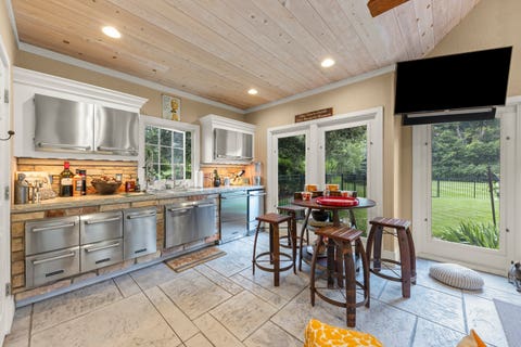 Tiny photo for 1S853 Grove Hill Drive, Batavia, IL 60510 (MLS # 12713725)