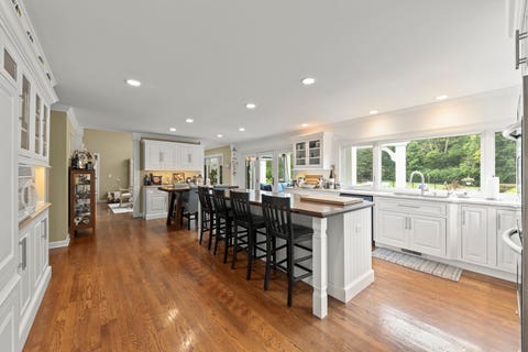 Tiny photo for 1S853 Grove Hill Drive, Batavia, IL 60510 (MLS # 12713725)