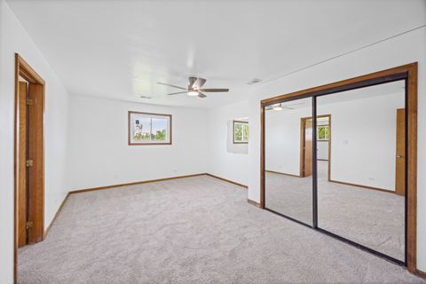 Tiny photo for 725 N 8th Avenue, Addison, IL 60101 (MLS # 12654366)