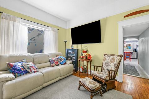 Tiny photo for 450 E Pine Street, Paxton, IL 60957 (MLS # 12500829)