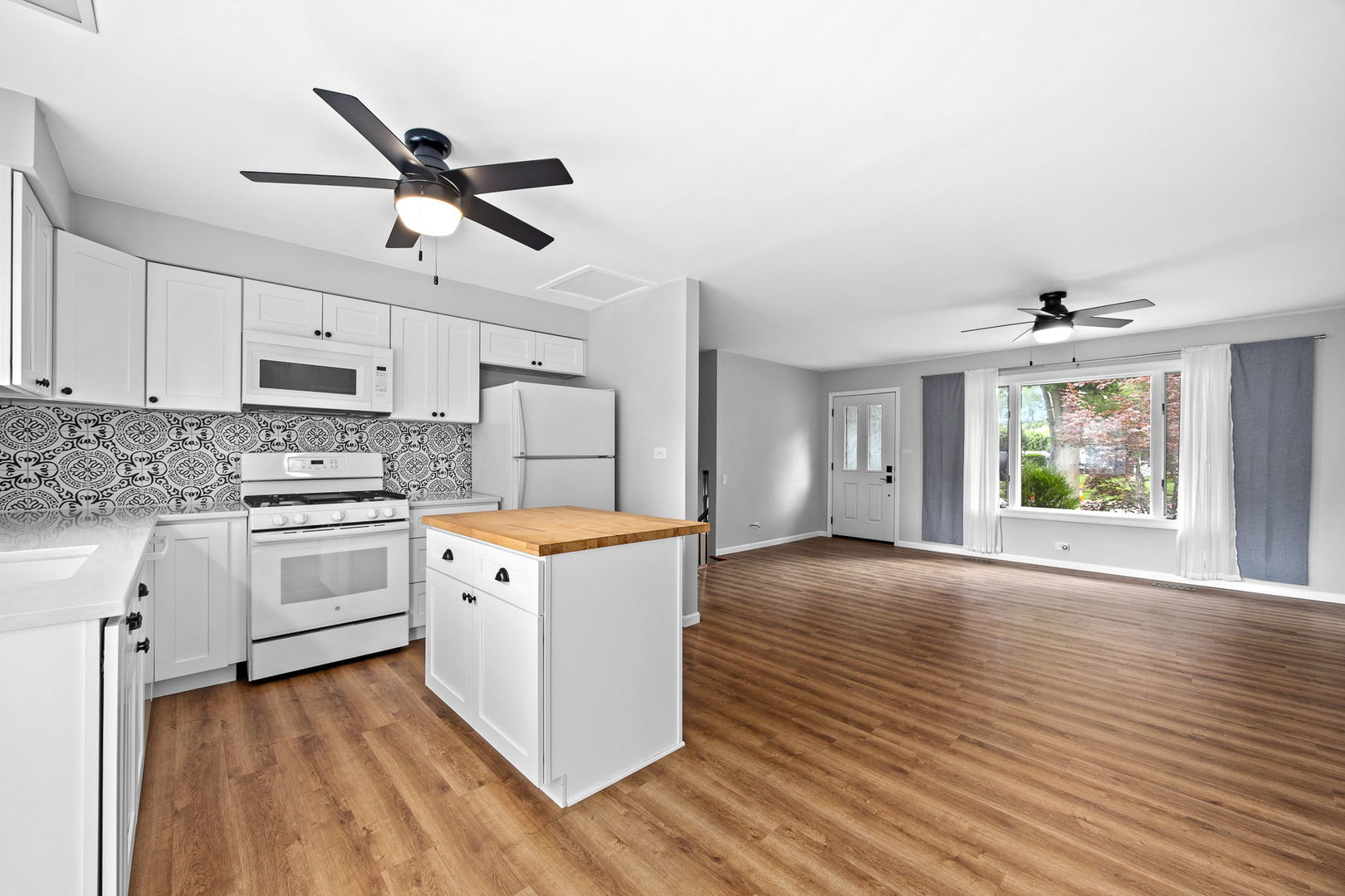 1017 N Timberlea Drive