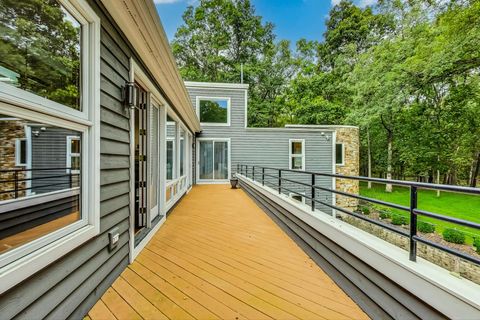 A home in Elburn