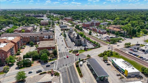 Tiny photo for 72 W Irving Park Road, Roselle, IL 60172 (MLS # 12685309)
