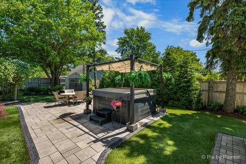 Tiny photo for 72 W Irving Park Road, Roselle, IL 60172 (MLS # 12685309)