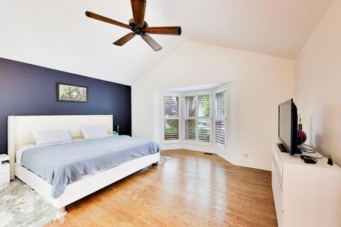 Tiny photo for 1605 Crowfoot Circle S, Hoffman Estates, IL 60169 (MLS # 12677065)