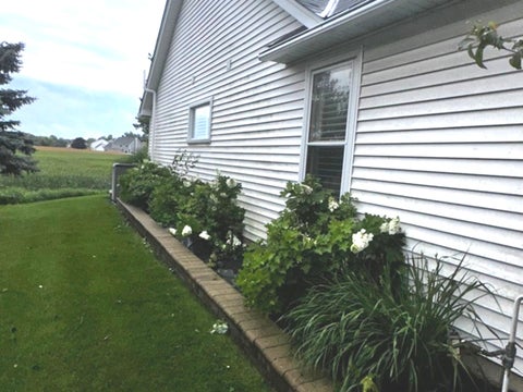 Tiny photo for 1605 Crowfoot Circle S, Hoffman Estates, IL 60169 (MLS # 12677065)