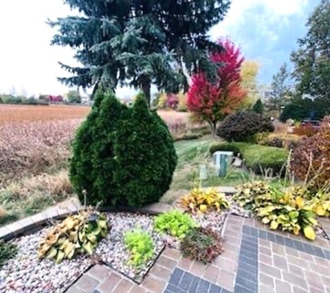 Tiny photo for 1605 Crowfoot Circle S, Hoffman Estates, IL 60169 (MLS # 12677065)