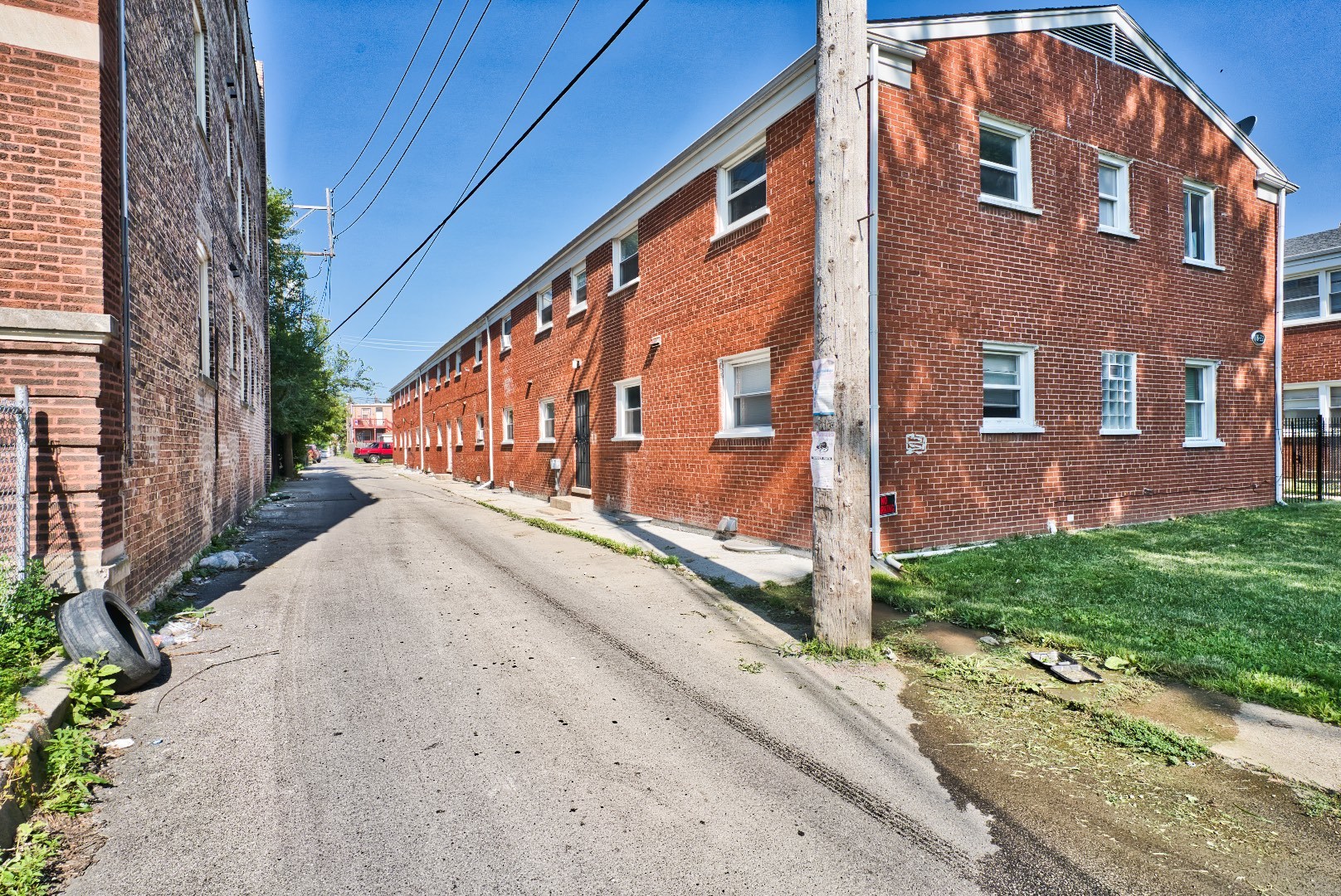 118 N Menard Avenue - Photo 4