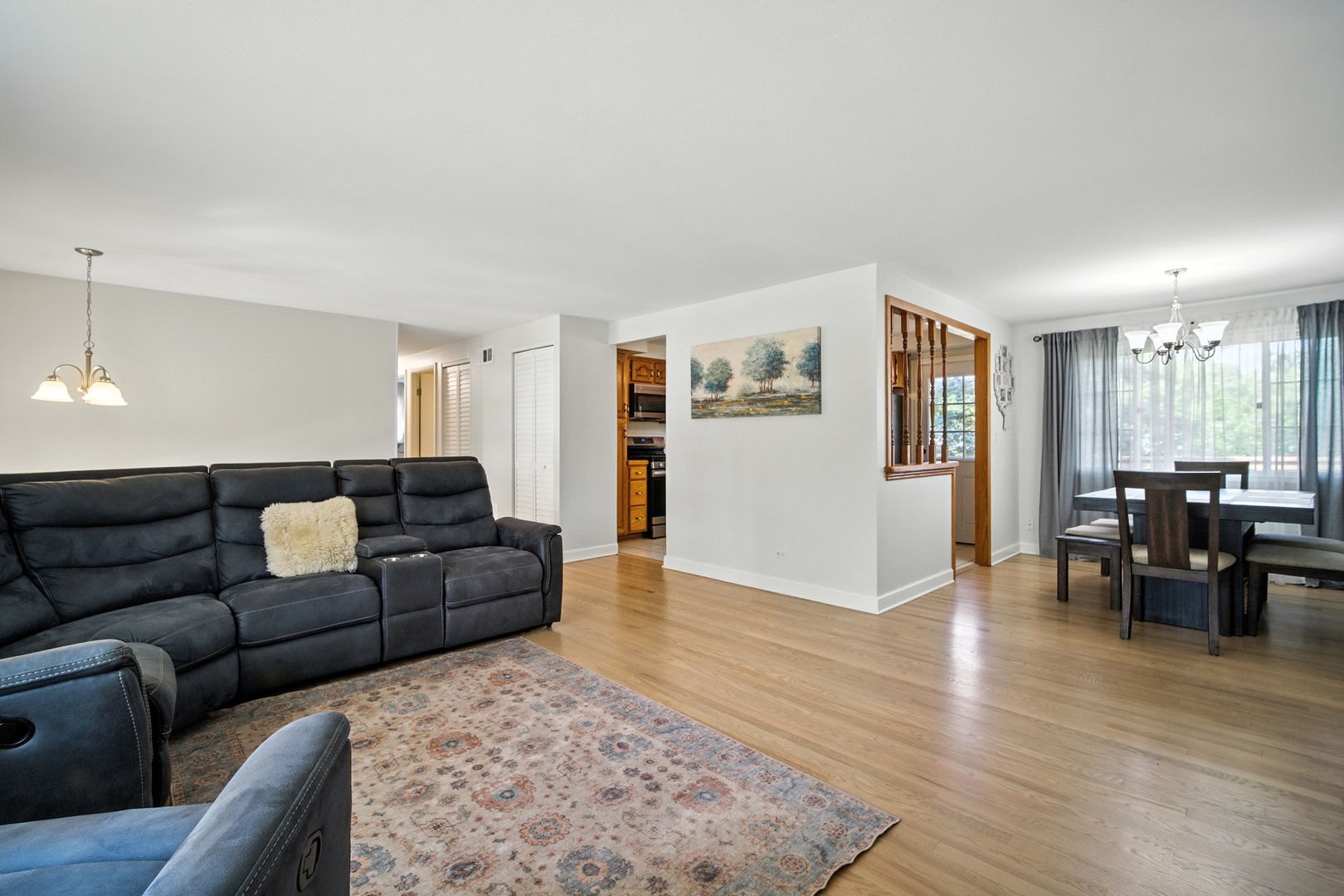 908 Jeffery Court