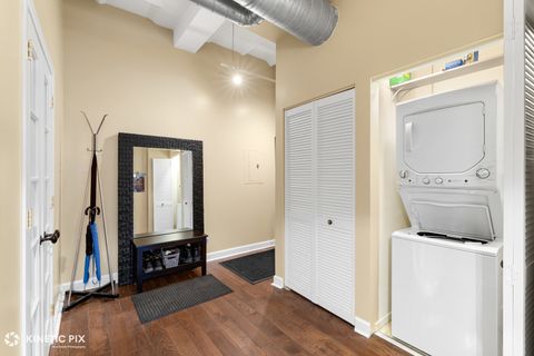 Tiny photo for 1307 S WABASH Street #604, Chicago, IL 60605 (MLS # 12577631)