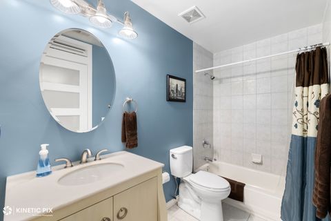 Tiny photo for 1307 S WABASH Street #604, Chicago, IL 60605 (MLS # 12577631)