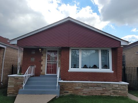 Photo of 10755 S Vernon Avenue, Chicago, IL 60628 (MLS # 12611782)