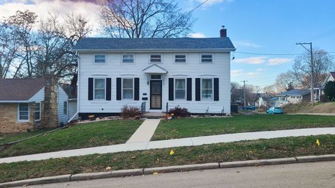 Photo of 603 S Dixon Avenue, Dixon, IL 61021 (MLS # 12525785)