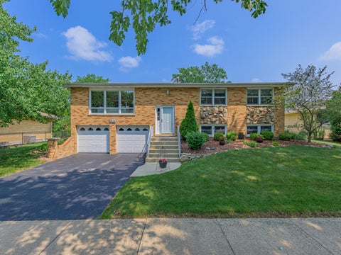 Photo of 8624 W 145th Street, Orland Park, IL 60462 (MLS # 12711267)